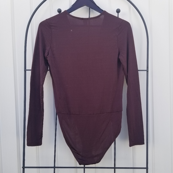 H&M silky burgundy brown long sleeve bodysuit M - Picture 6 of 9